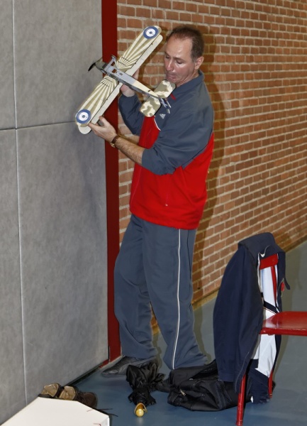 DH-9_4_je to v suchu.jpg